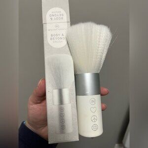 Intelligent Nutrients IN Body & Beyond Brush Brand